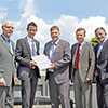 Die Vorstände und Projektleiter freuen sich über die erfolgreiche Pflichtenheftabnahme: v.l.n.r. Manfred Siekmann (Vorstandsvorsitzender der SWG), Steffen Homrighausen (Projektleiter CURSOR), Thomas Wagner (Leiter Vertrieb Industrie- und Geschäftskunden und Projektverantwortlicher der SWG) sowie die CURSOR-Vorstände Thomas Rühl und Jürgen Topp. Foto: CURSOR
