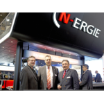 Bernd Kallies (Mitte) mit Jürgen Topp (rechts) und Claus Talhoff vor dem N-ERGIE-Stand auf der E-world 2012.talhoff-e-world-2012-250.png